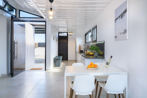 Dining - Villa Cubo, Lava y Volcán (La Vegueta)