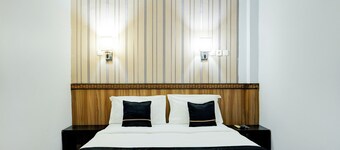 Collection O R.Sukamto Near Palembang Trade Center Mall