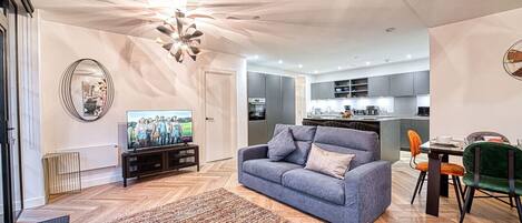 تلفزيون ذكي