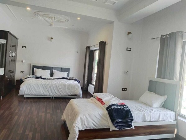 Deluxe Shared Dormitory, Garden View - Mount Vista Leh (Leh)