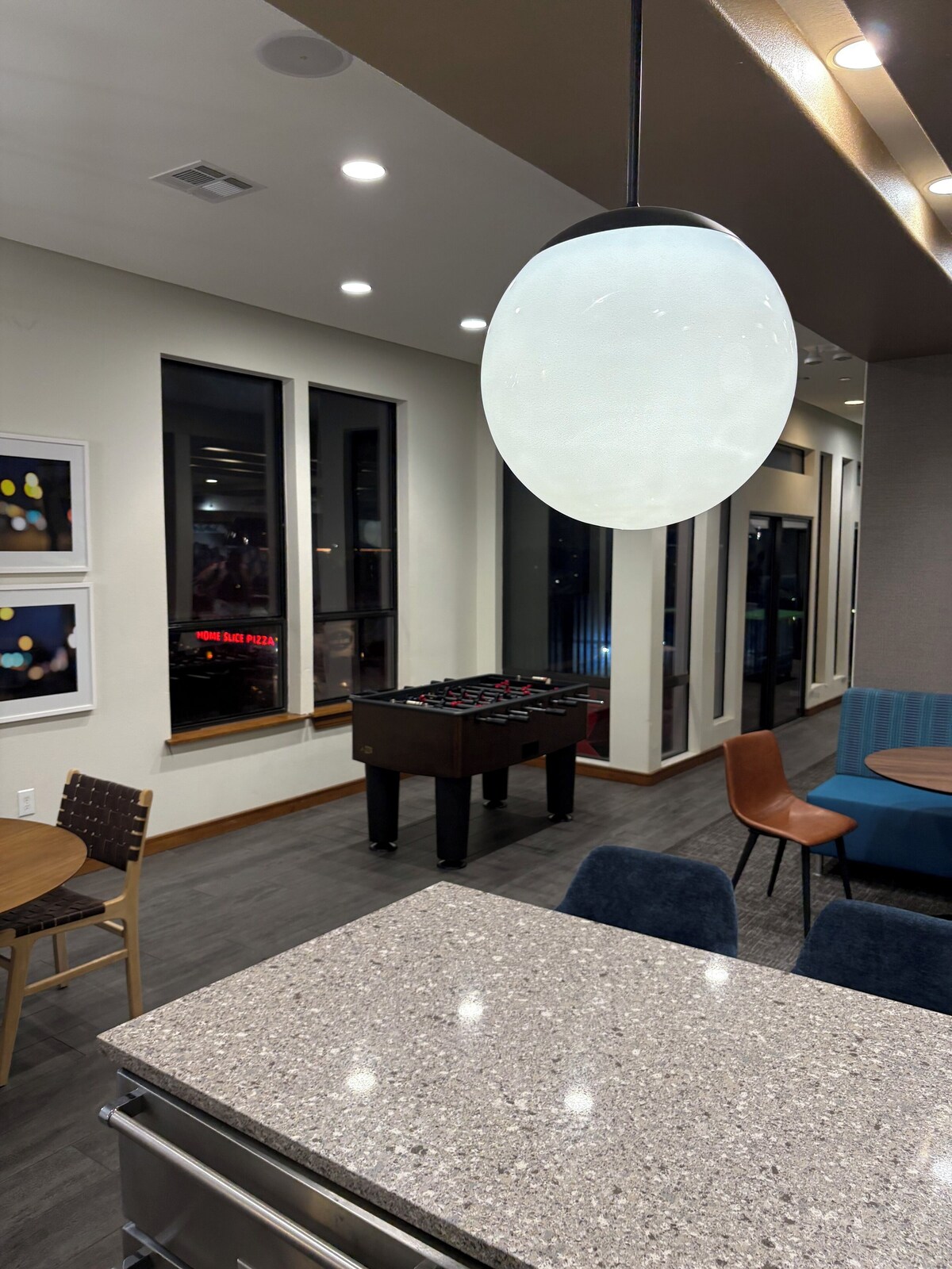 Photo 37 of Cozy 1-bedroom condo in fantastic Downtown Houston with fitness room, WiFi !