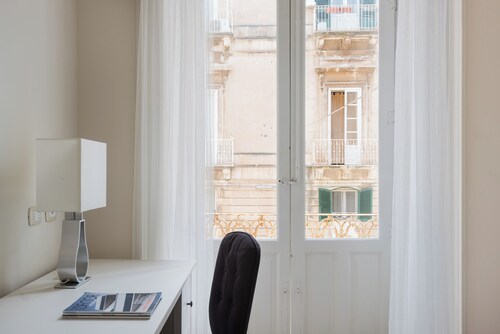 Darsena Apartments by Wonderful Italy