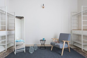 Leilighet – classic, balkong | Strykejern/-brett, barnesenger, wi-fi (inkludert) og sengetøy