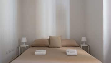 2 bedrooms, iron/ironing board, cots/infant beds, free WiFi