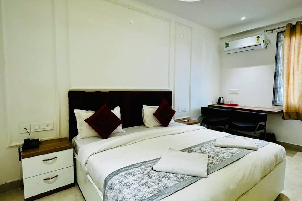 Hotel Prince Inn By DSY Hospitality