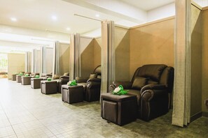 Interior - Sanpudard Health and Wellness Club (Ban Pho)