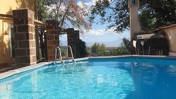 AuĂenpool (je nach Saison geöffnet)