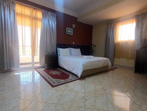 手提電腦工作空間、免費 Wi-Fi