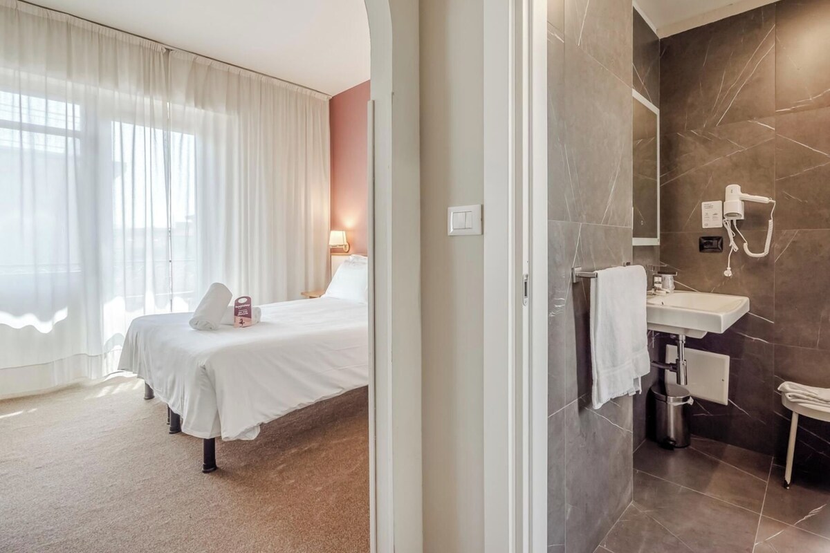 Double Room with Balcony