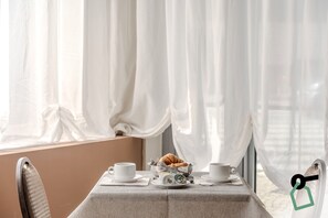 Breakfast meal - Hotiday Room Collection - Celle Ligure (Celle Ligure)