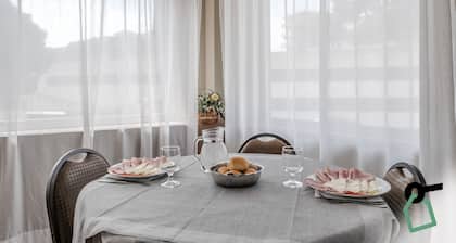 Hotiday Room Collection - Celle Ligure