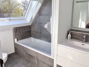 Hair dryer - Renovated house in the heart of Groix, 9 sleeps (Groix)