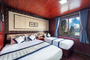 เครื่องนอนป้องกันสารก่อภูมิแพ้, มินิบาร์, โต๊ะทำงาน, ห้องเก็บเสียง