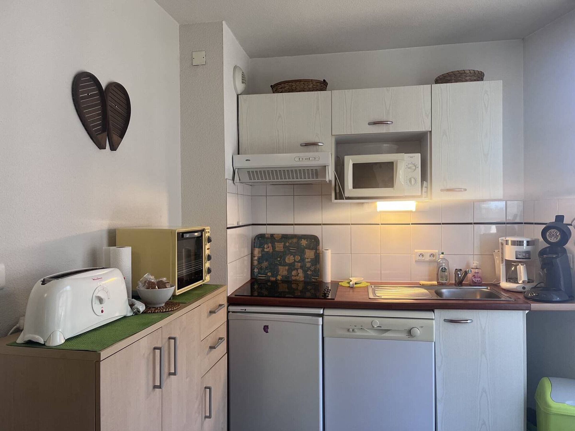 雪櫃、微波爐、爐具、咖啡機/沖茶器