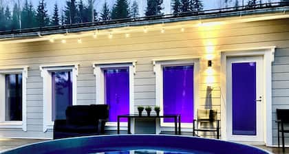 Villa Renkaranta by the lake in Hämeenlinna surrounded by nature, forest &peace!