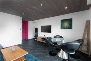 Dining - Apartment "Maya" - 2-4 guests - Lake view, near the centre (Gérardmer)