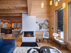 TV, fireplace - New chalet for 10, charm & comfort in Guibertes (Le Monêtier-les-Bains)