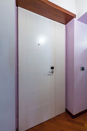 Interior entrance - Montesanto Apartment by Wonderful ltaly (Naples)