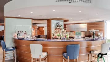 Bar (in der Unterkunft)