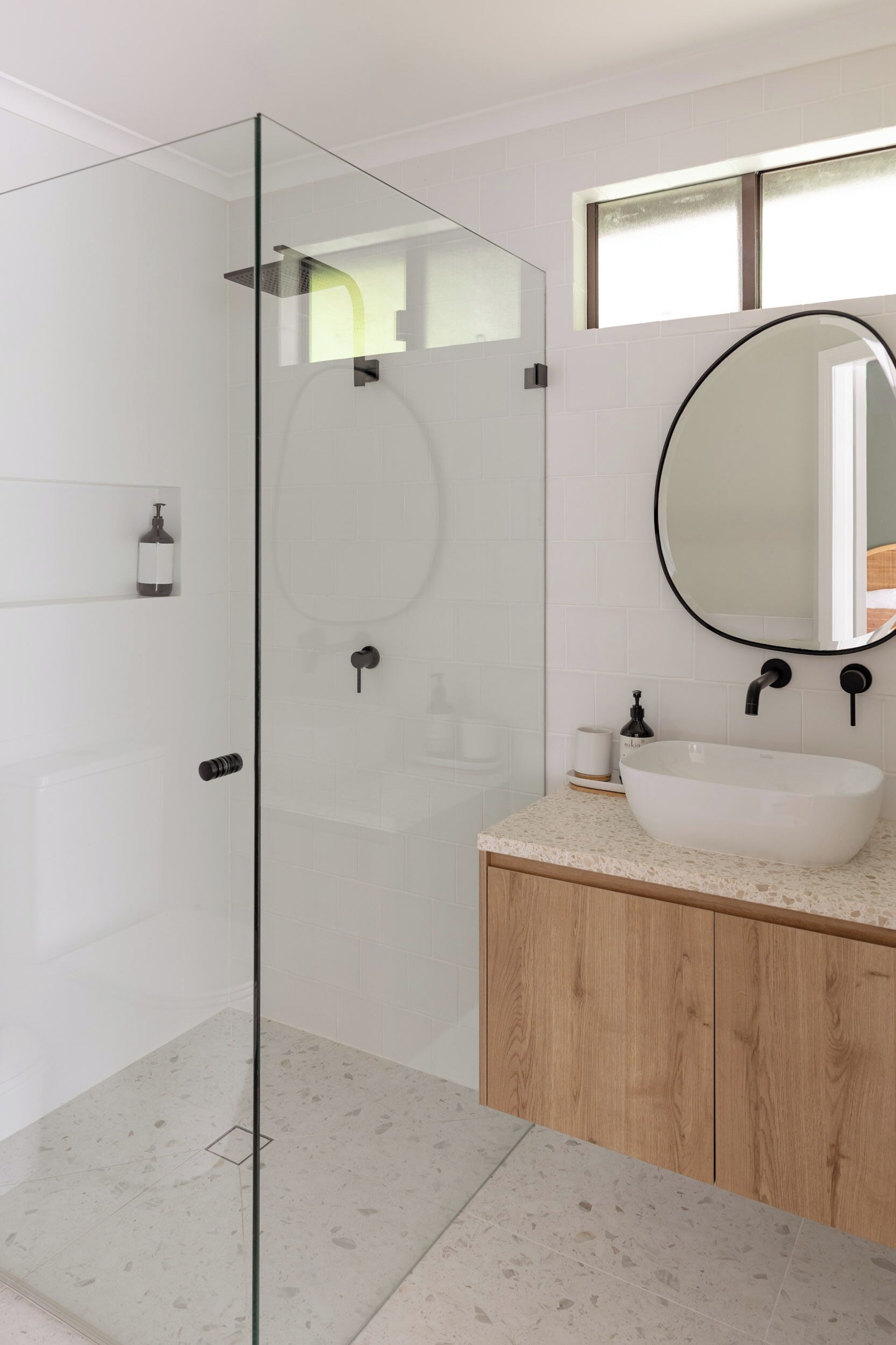 Towels, soap, toilet paper