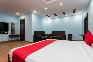 Escrivaninha, espaço de trabalho para notebook, Wi-Fi de cortesia