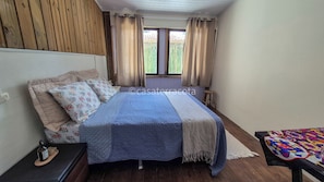 1 habitación, wifi y ropa de cama