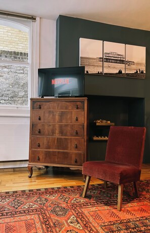 Living room - Eaton Gardens (Hove)