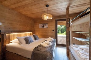 5 chambres, Wi-Fi, draps fournis