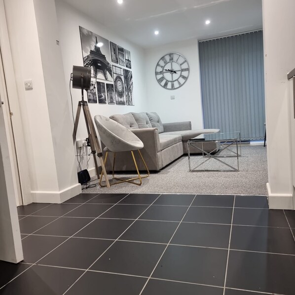 Apartment | Living area