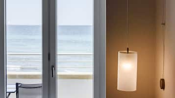 1 bedroom, minibar, in-room safe, desk