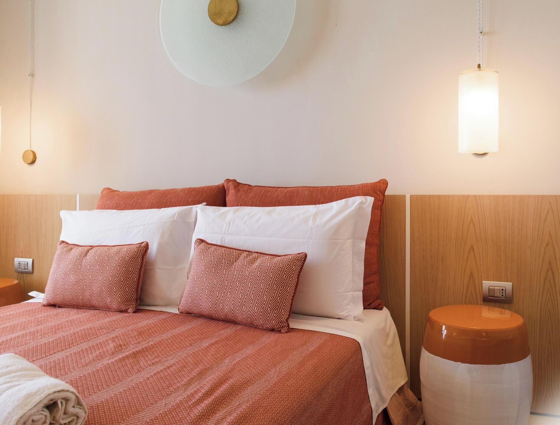 1 slaapkamer, een minibar, een kluis op de kamer, een bureau