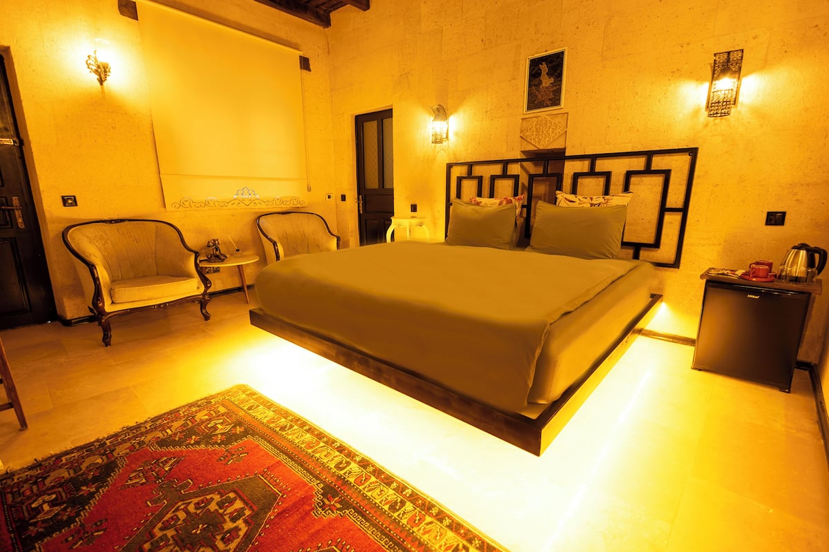 Deluxe Double Room | 1 bedroom, Egyptian cotton sheets, premium bedding, Select Comfort beds
