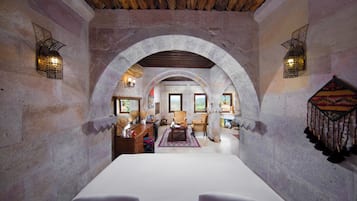 King suite | Living area | 120-cm Smart TV with satellite channels, Netflix, heated floors