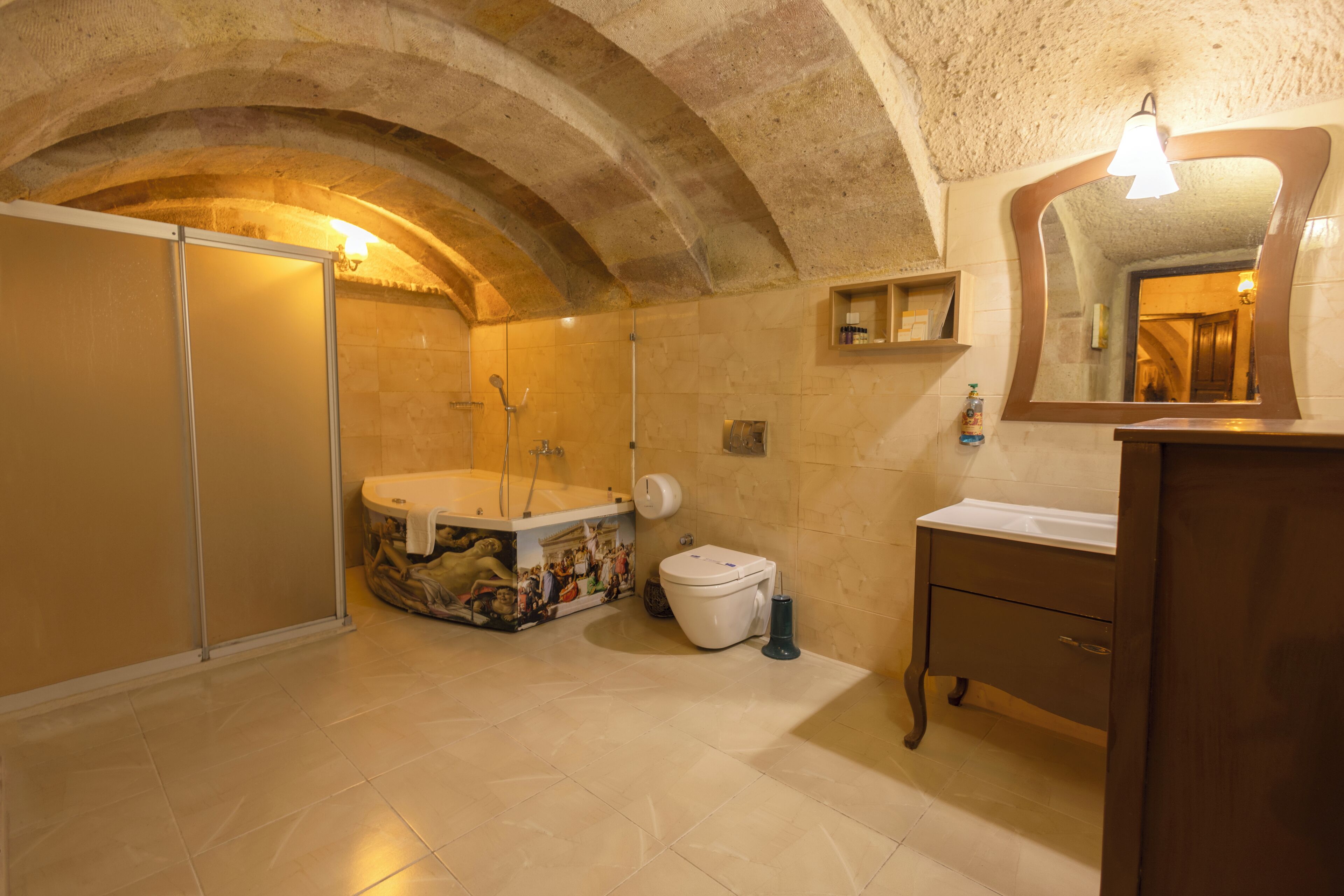 吹风机、浴袍、拖鞋、毛巾