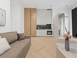 Appartement Supérieur, 2 chambres, terrasse, vue jardin | Cuisine privée | Grand réfrigérateur, four, plaque de cuisson, machine à expresso