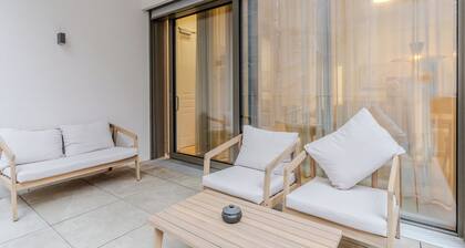 Living No. 5 by GT7 Hospitality