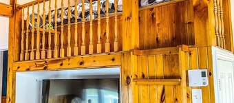 Cozy retreat fireplace and spa