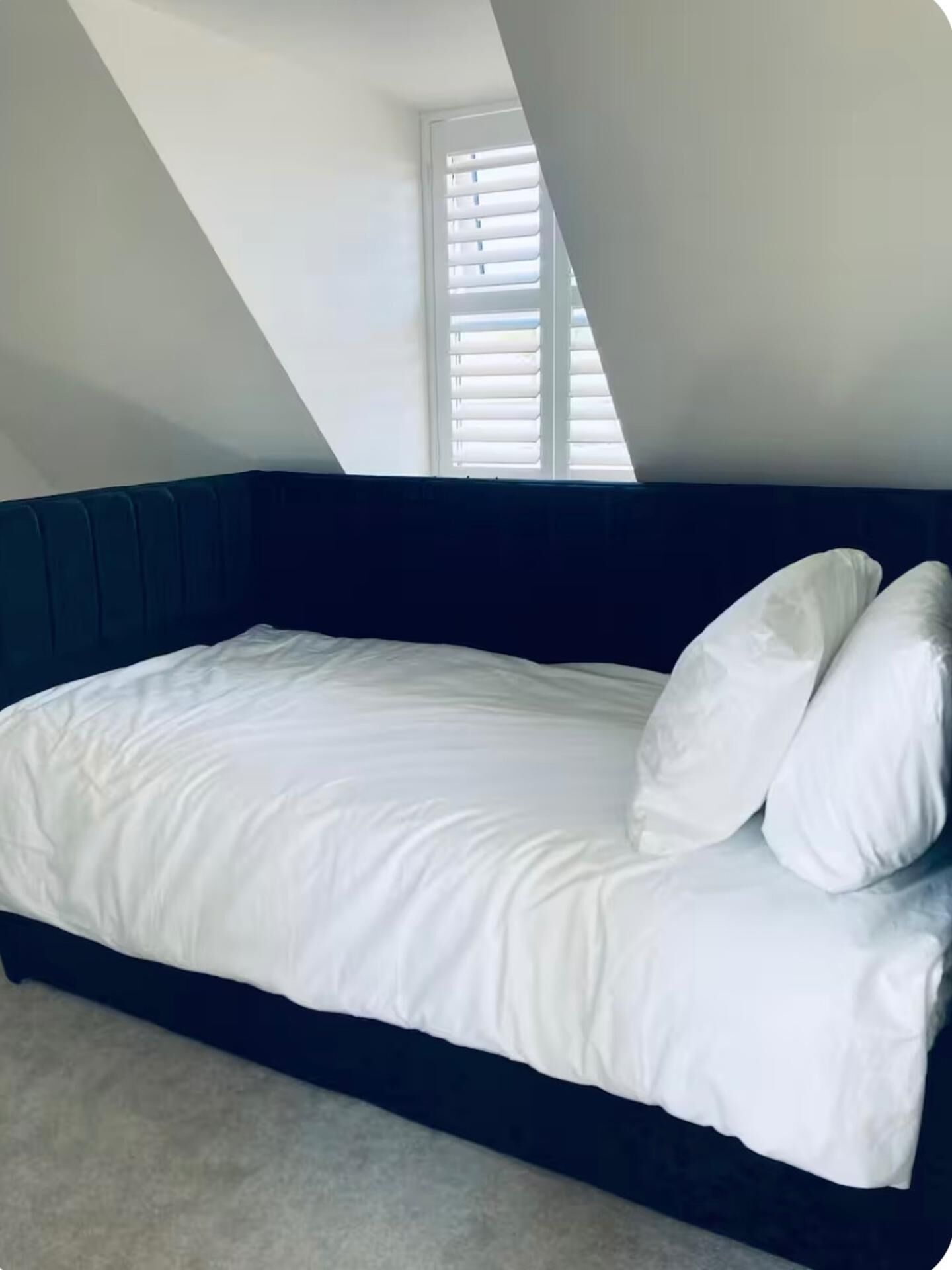 4 phòng ngủ, bàn ủi/dụng cụ ủi quần áo 