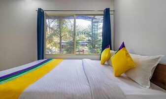Deluxe Double Room | Free WiFi