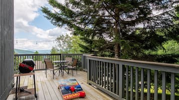 House, 4 Bedrooms | Outdoor dining