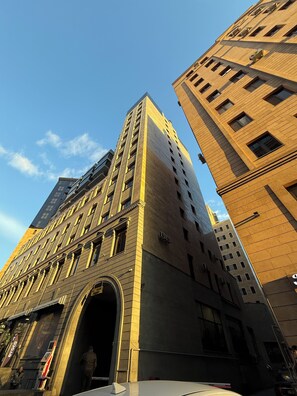 숙박 시설 정면