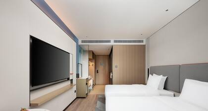 Holiday Inn Express Haikou World Trade Center