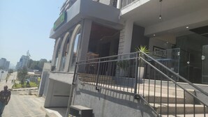 숙박 시설 정면