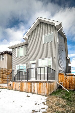 Exterior - Large new family home near Airport and mall!  I AC I Garage I Sleep 16+ (Calgary)