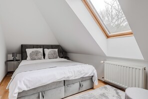 Villa, 5 Bedrooms, Non Smoking, Patio | 5 bedrooms, blackout drapes, iron/ironing board, cribs/infant beds - Lumina amazing house in Warsaw (Warsaw)