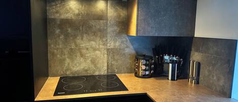 Apartment, 2 Bedrooms | Interior