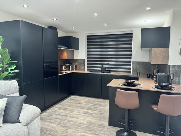 Apartment, 2 Bedrooms | Interior