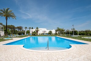 Seasonal outdoor pool
