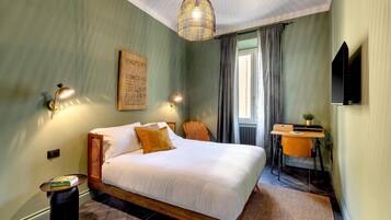 Apartment (3 Bedrooms) | 3 bedrooms, iron/ironing board, free cribs/infant beds, free WiFi