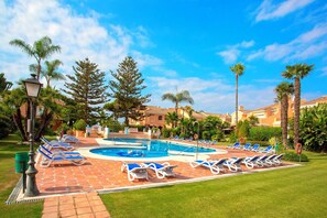 Outdoor pool - Genteel Home Venalmar Terrace (Estepona)